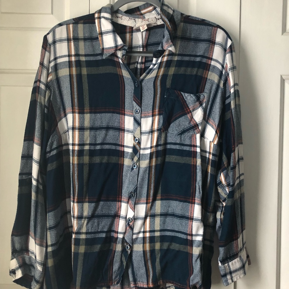 Dress Barn Plaid button down shirt